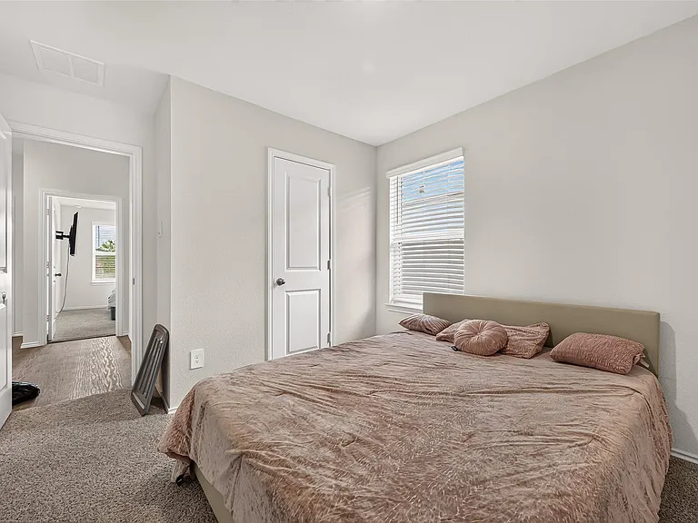 4222 Zeke Estates Ln — Photo 25