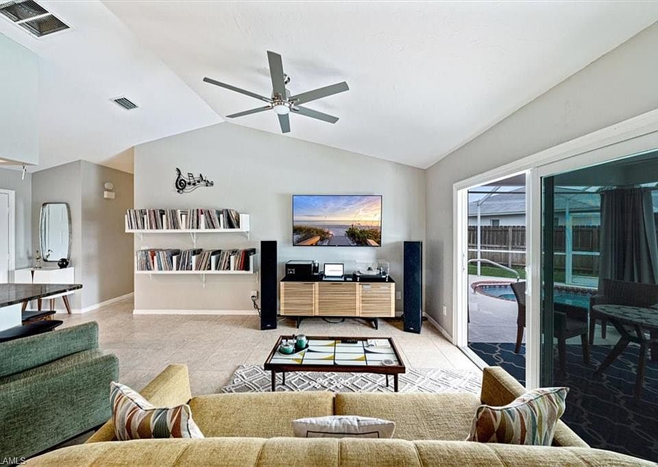 1st image of 10256 Sandy Hollow LN