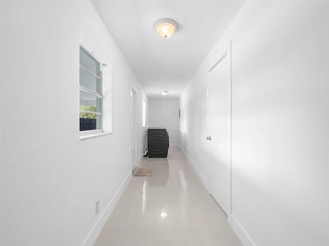 3262 Pierce St — Photo 6