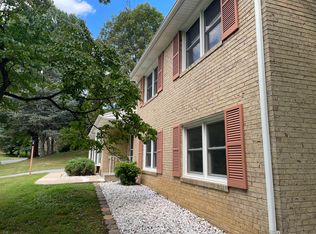 13409 Doncaster Ln, Silver Spring, MD 20904