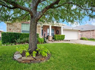 421 Chinaberry Trl, Forney, TX 75126