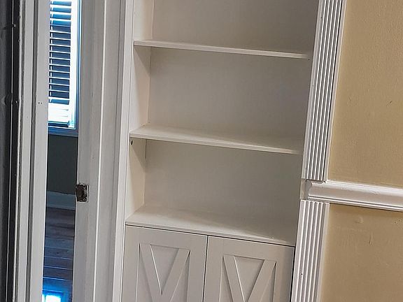 4th image of 3605 Woodbriar Cir APT F