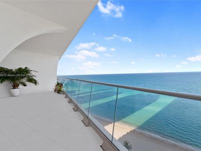 16901 Collins Ave APT 1702, Sunny Isles Beach, FL, 33160