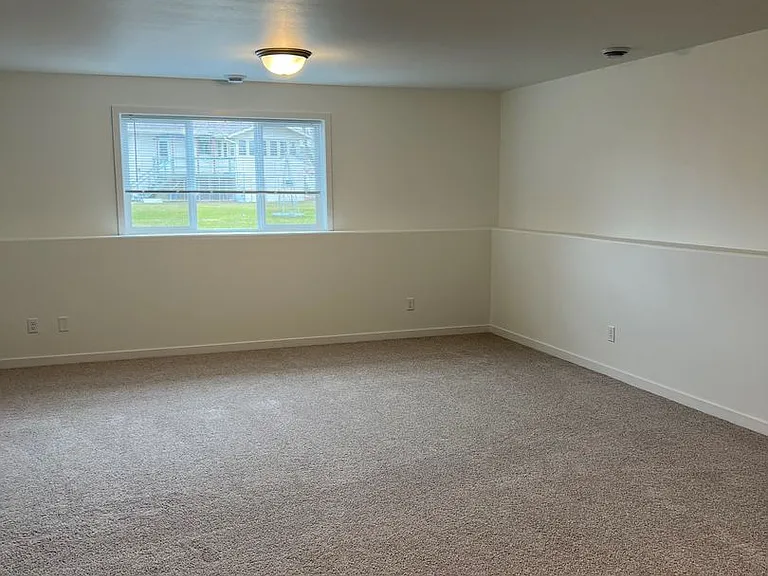 302 Torontos Ct #A — Photo 10