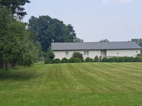 5363 E Hill Rd, Grand Blanc, MI 48439