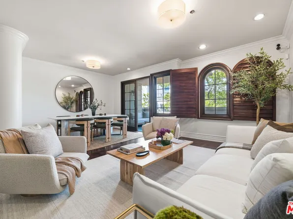 850 N Croft Ave APT 202, Los Angeles, CA 90069