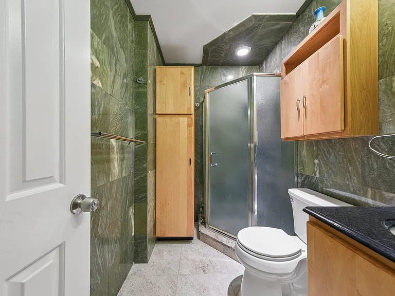 212 Westchester Ct #8 — Photo 19