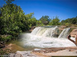 400 Hidden Bear Rd, Liberty Hill, TX 78642