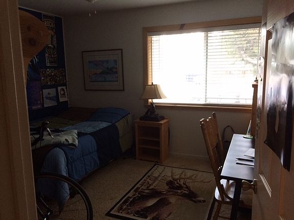 5th image of 272 Forest View Dr