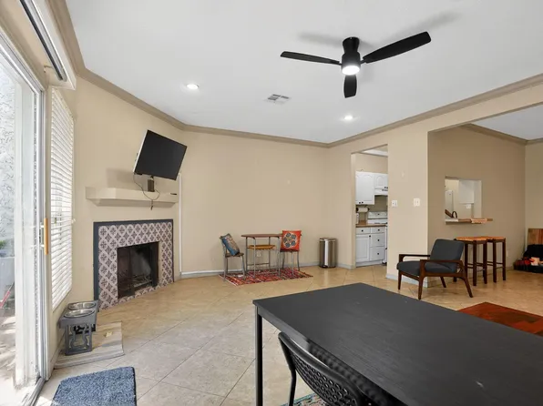 12203 Glenview Dr, Montgomery, TX 77356