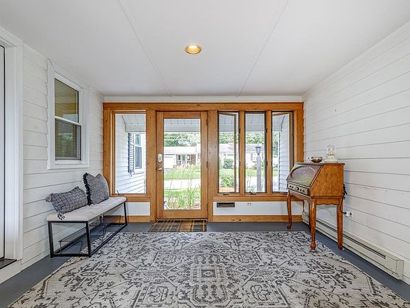 4th image of 234 W Haven Road