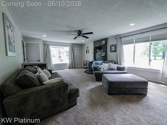 5th image of 5324 Ravenswood Rd