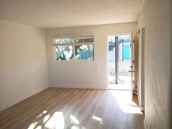 4th image of 5915 Gibson Blvd SE #109