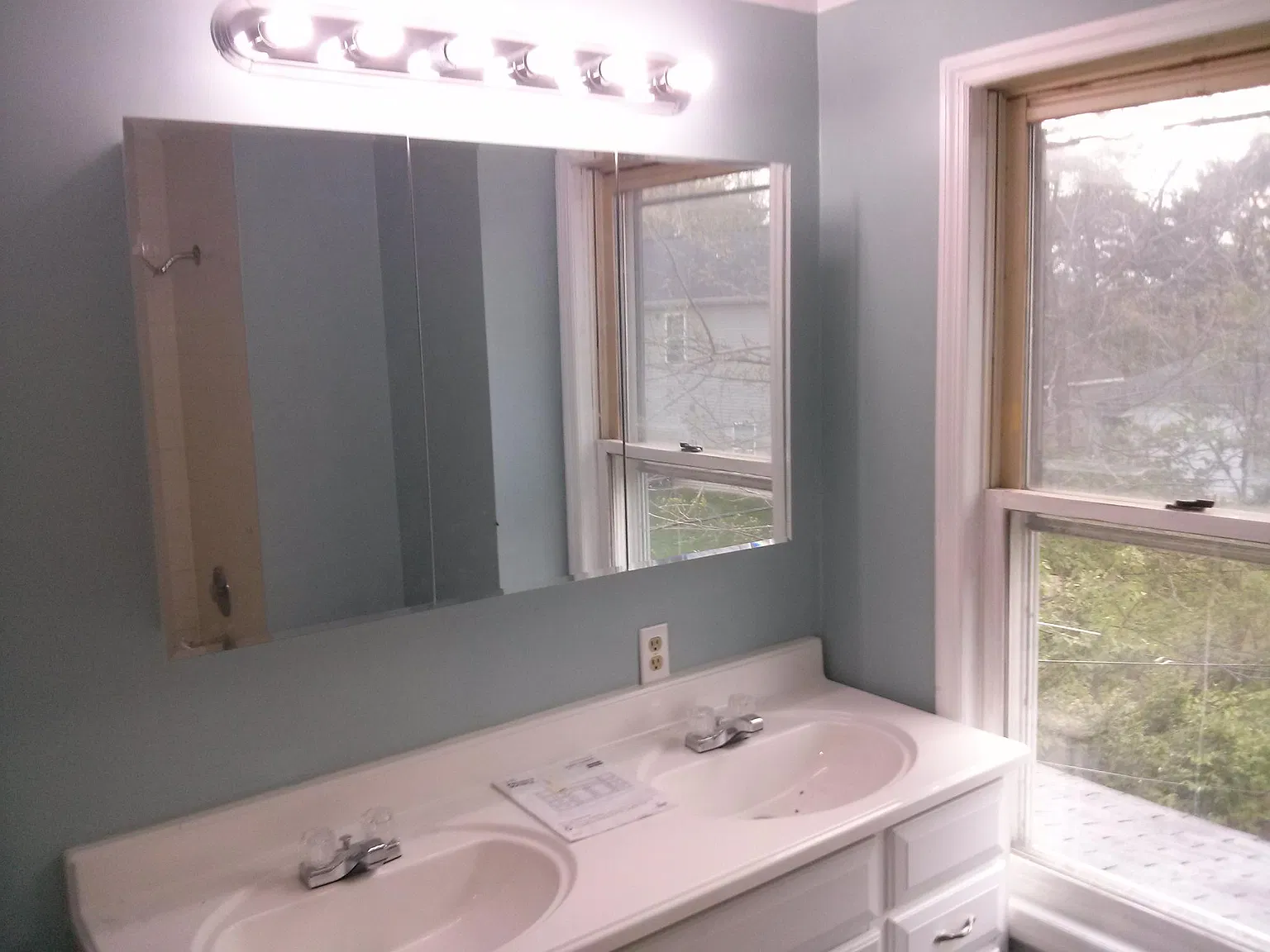 4 bed, 1606 sqft, $2,100 — Photo 3