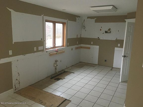 5th image of 400 Royal Oak Dr #L23