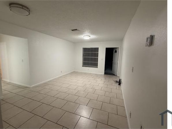 216 SW 4th Ave