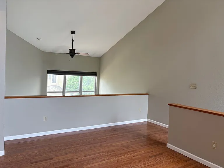 1716 Highview Circle Ct — Photo 14
