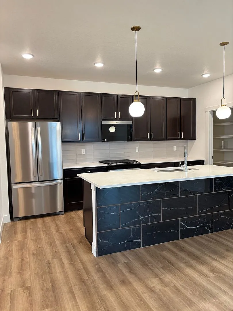 Contemporary Timnath Living | 2BR, 2BA & 2-Car Garage — Photo 4
