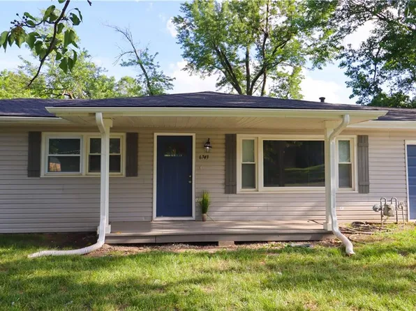 6743 Montana Ave, Kansas City, KS 66111