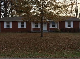 114 Delaware Dr, Clarksville, TN 37042