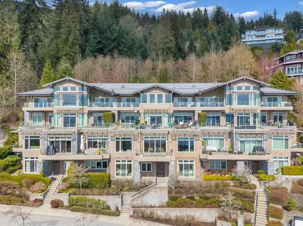 2575 Garden Ct #102, West Vancouver, BC V7S 0A2