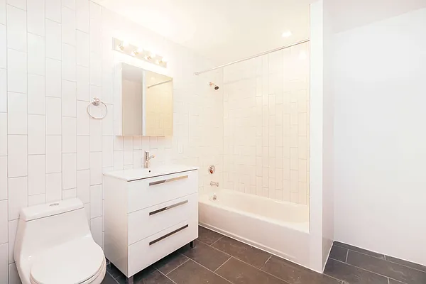 Rented by Nooklyn NYC LLC | media 11