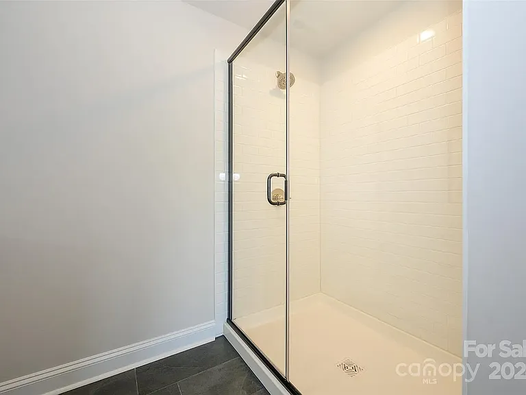 10037 Mamillion Dr — Photo 1