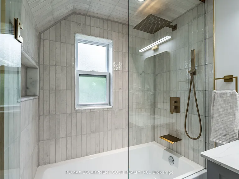 4471 1st Ave — Photo 26
