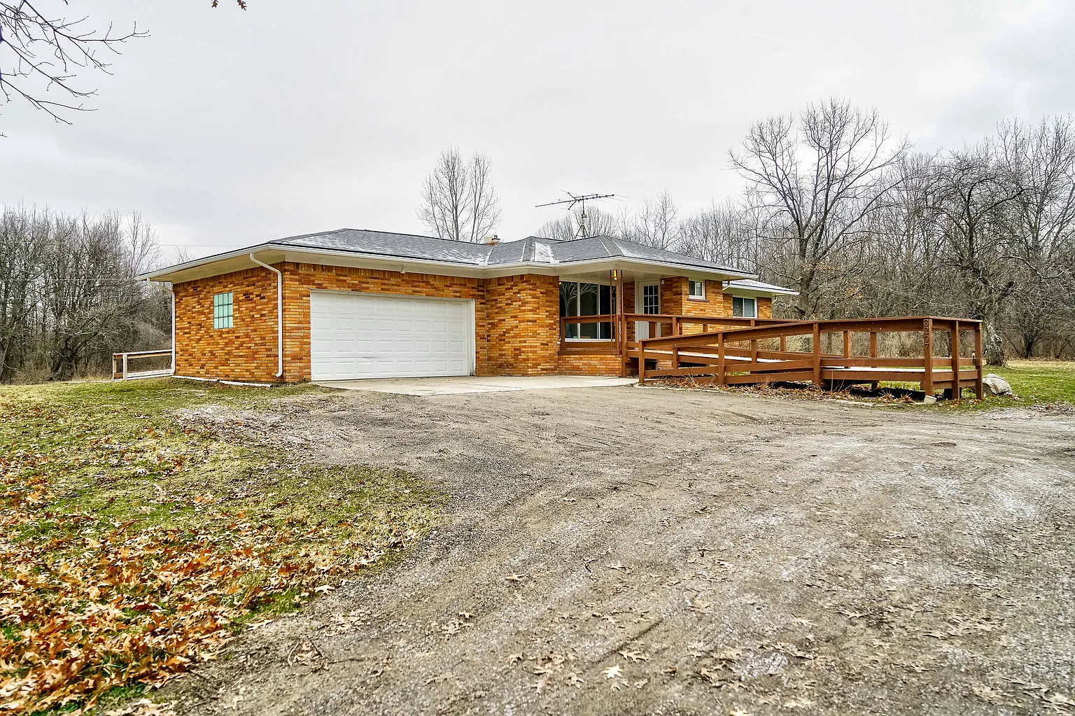 3297 Dewdrop Ln photo 1