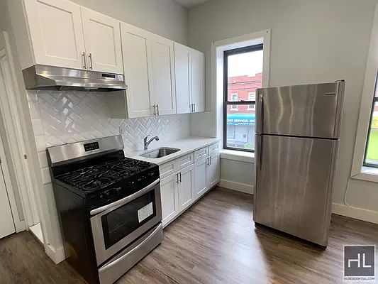 2nd image of 1671 E 52nd St #2A