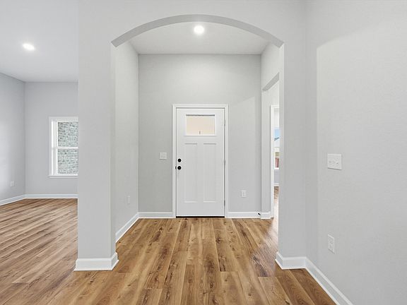 2nd image of 2802 Blackbird Ct