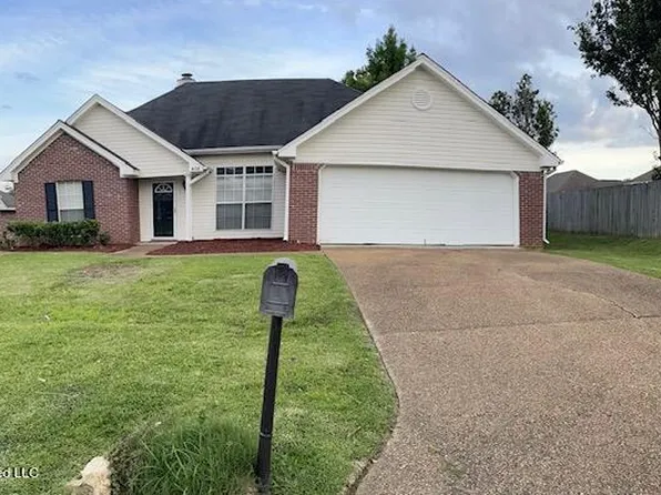 413 Oak Lawn Dr, Pearl, MS 39208