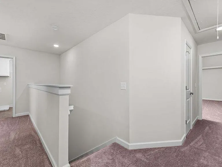 3009 Stanhope Dr — Photo 3
