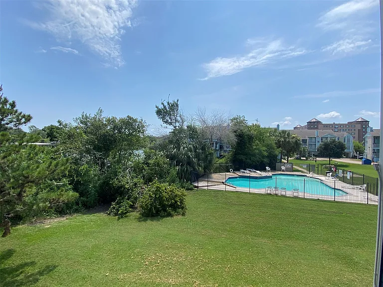 18519 Egret Bay Blvd #1915 — Photo 6