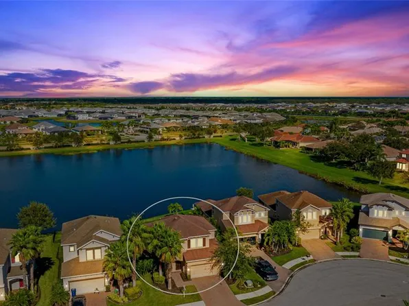 8478 Nandina Dr, Sarasota, FL 34240