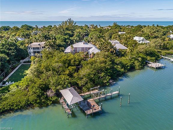 2nd image of 16221 Captiva Dr