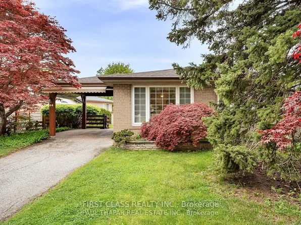 64 Grove Park Cres, Toronto, ON M2J 2C8