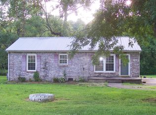 2253 Falls Of Rough Rd, Caneyville, KY 42721