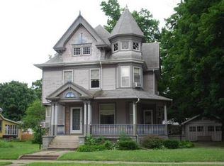 322 E Main St, Arcola, IL 61910