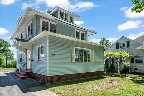 2944 Lake Ave — Photo 20