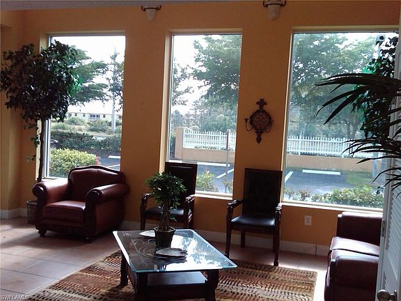 5th image of 3405 Winkler Ave APT 216