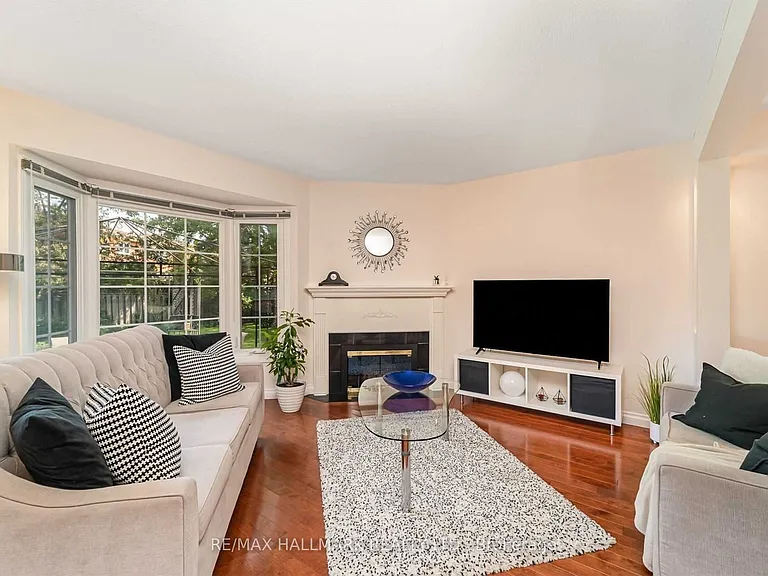 5031 Northern Lights Cir — Photo 13