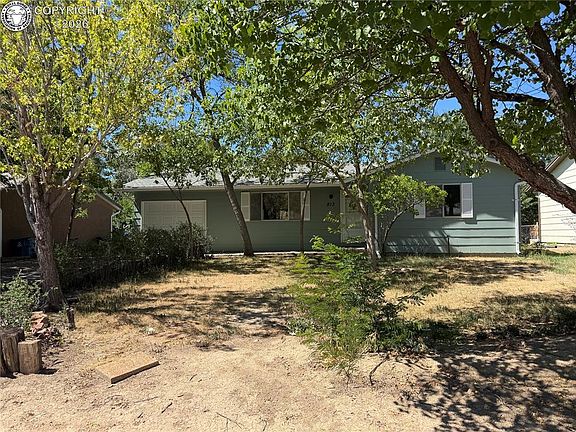2nd image of 813 Della Vista Ln