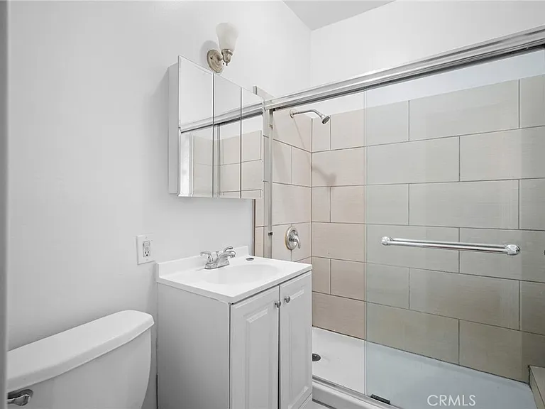 131 S Jackson St #301 — Photo 14
