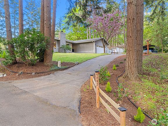 2nd image of 4003 85th Avenue NW