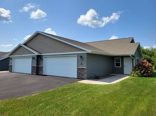 2749 Ridgewood St #B, Menomonie, WI 54751