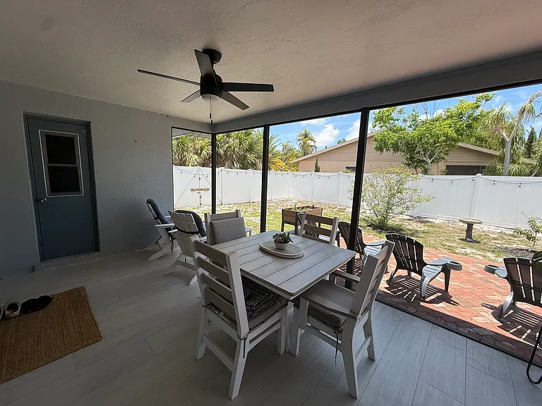 2420 Briar Oak Cir — Photo 77
