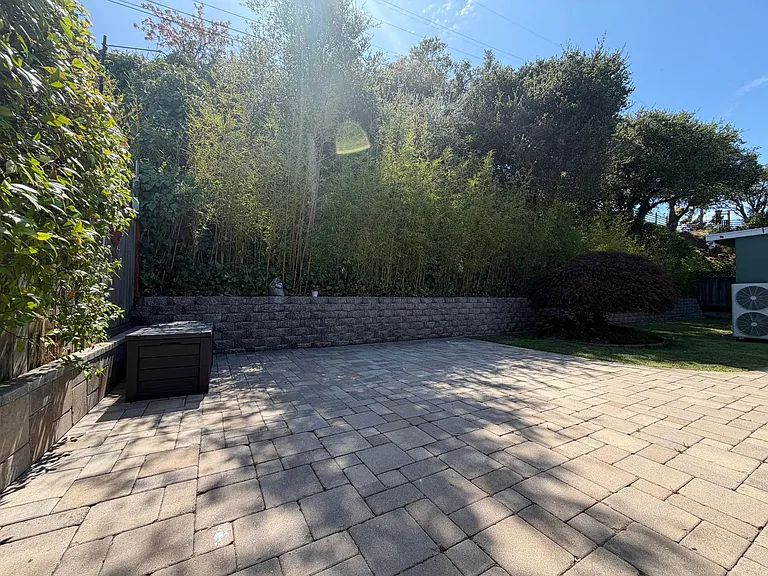 800 Buckland Ave — Photo 25