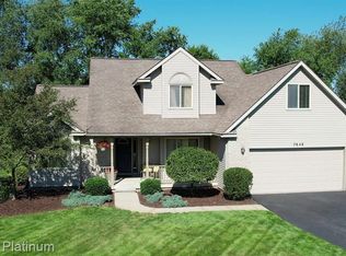 7848 Pamalane Ct, Brighton, MI 48116