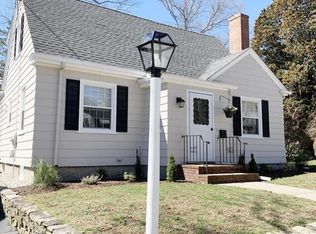 455 Valentine St, Fall River, MA 02720